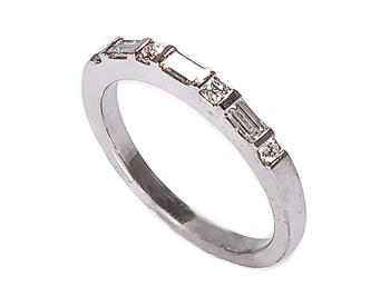 14k white gold round and baguette diamond barset ring, Genovese Jewelers