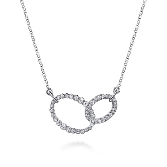 14K White Gold Diamond Interlocking Oval Link Diamond Necklace